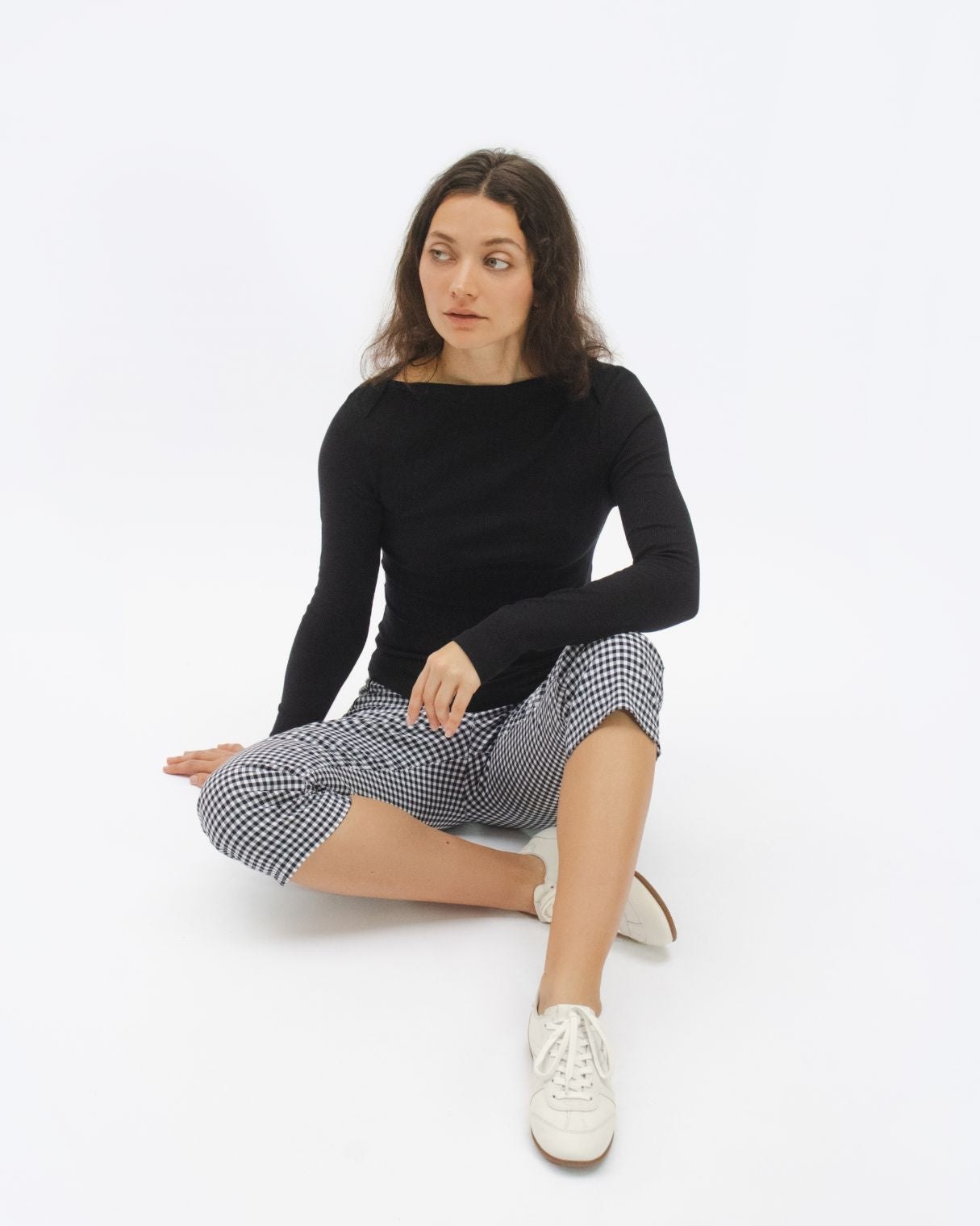 Iris Low Top Trainers - Stone Pebbled Leather